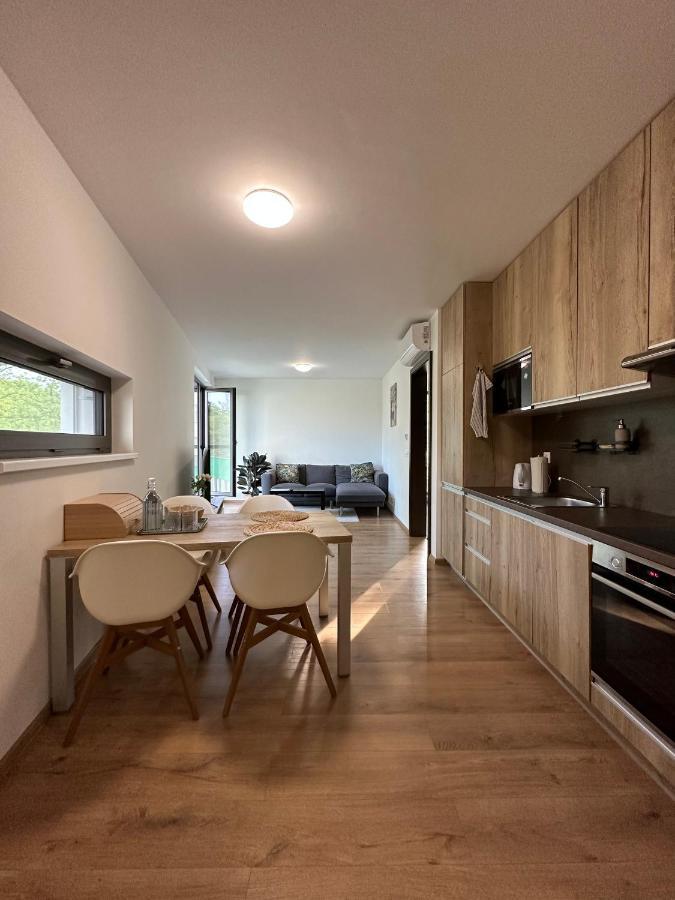 Ota-Group Luxury Selection Lägenhet Bratislava Exteriör bild